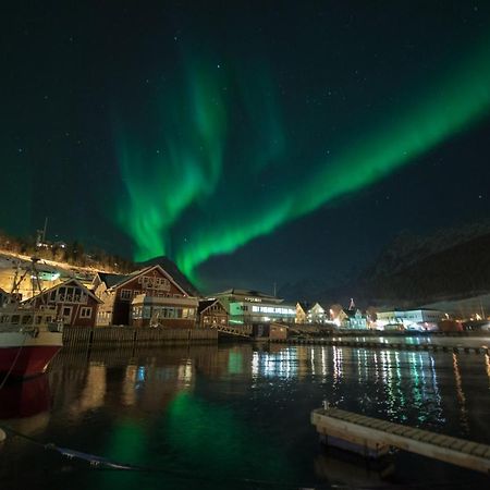 Отель Sorheim Brygge Lyngseidet Экстерьер фото