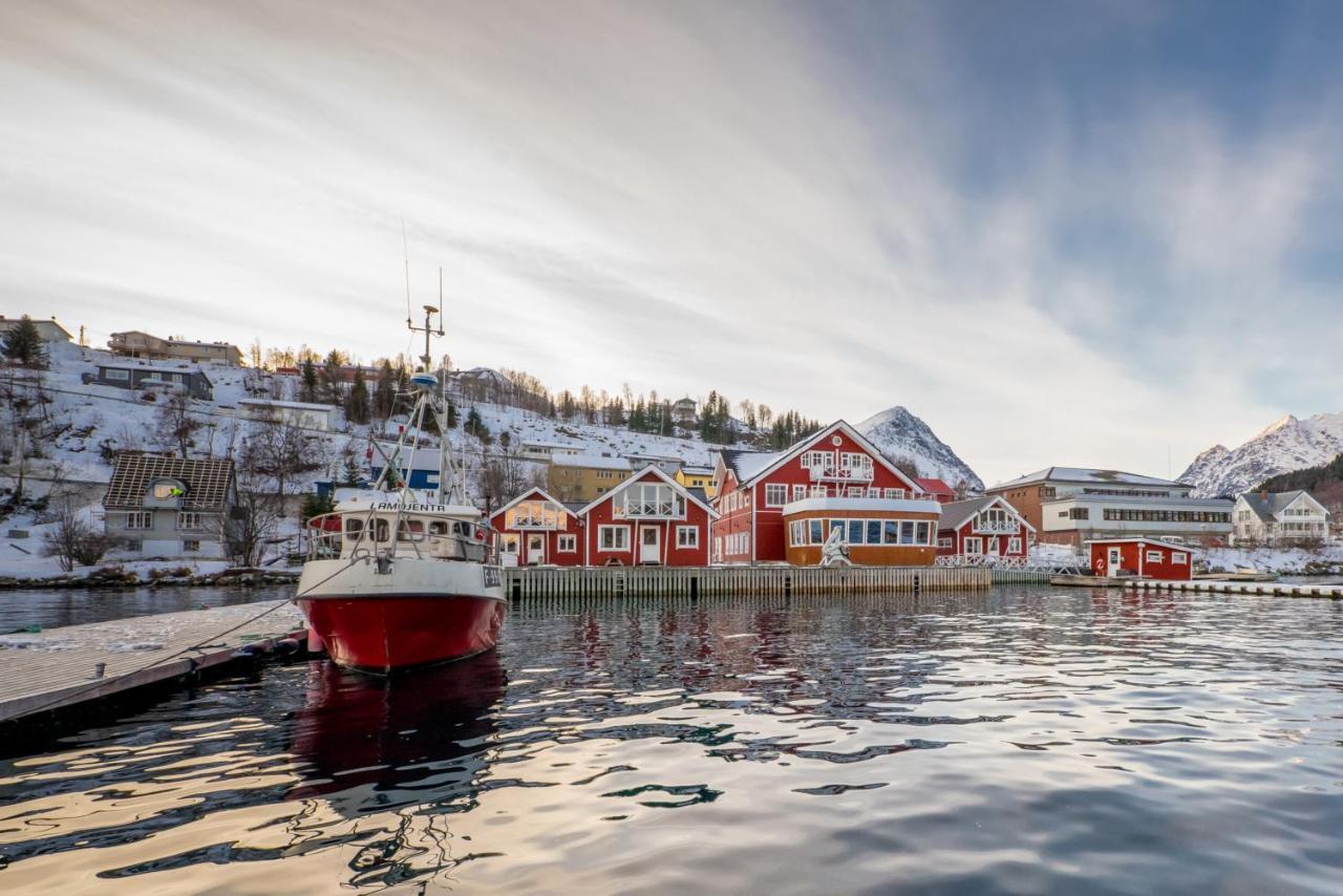 Отель Sorheim Brygge Lyngseidet Экстерьер фото